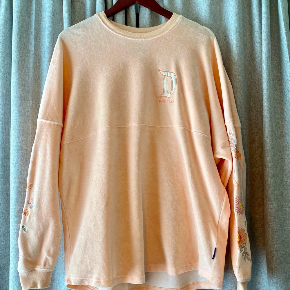 Disneyland pink embroidered Crewneck